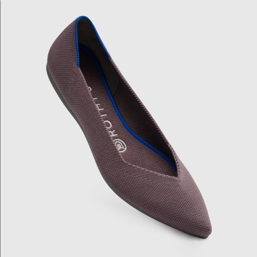 Rothys Point in Mink - size 7
